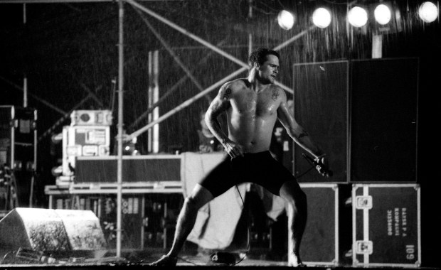 HenryRollins_Performing_1993